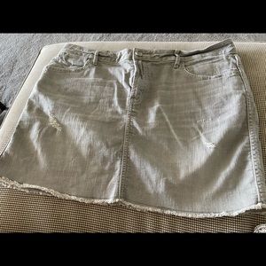 Distressed gray Denim skirt
